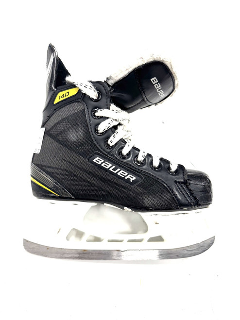 Vist Large View of Product Image Which is Used Bauer 140 SUPREME Junior Hockey Skate Junior 01