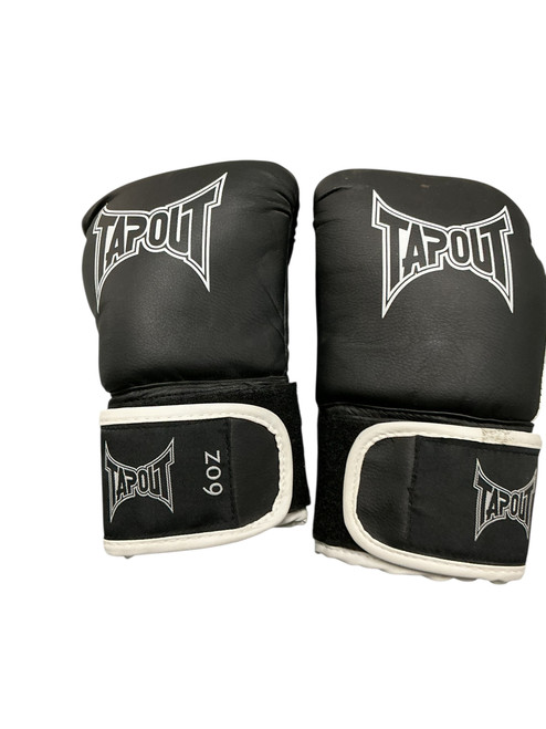 Vist Large View of Product Image Which is Used Tapout Boxing Gloves None Senior