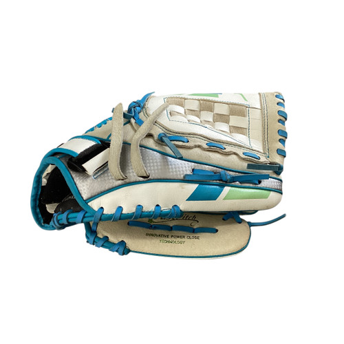 Vist Large View of Product Image Which is Used Mizuno FINCH 1155F2AC RH Throw Fastpitch Gloves White 11 1/2"