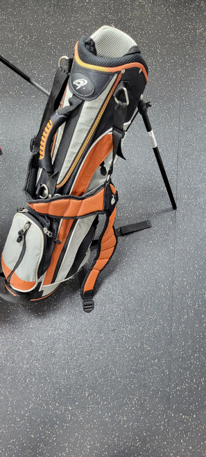 Used Nicklaus 6 WAY Teen Stand Bag Orange 11497-C000153356 Vist Large View of Product Image Which is Used Nicklaus 6 WAY Teen Stand Bag Orange