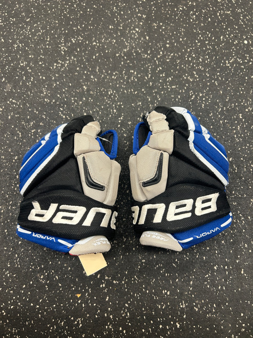 Used Bauer VAPOR TEAM Junior Gloves Royal Blue 10" 11162-C000439313 Vist Large View of Product Image Which is Used Bauer VAPOR TEAM Junior Gloves Royal Blue 10"