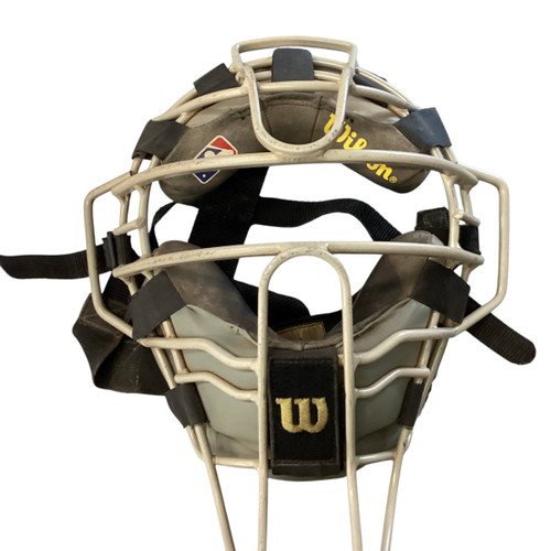 Used Wilson MASK Umpire Mask 11760-S000083657 Vist Large View of Product Image Which is Used Wilson MASK Umpire Mask