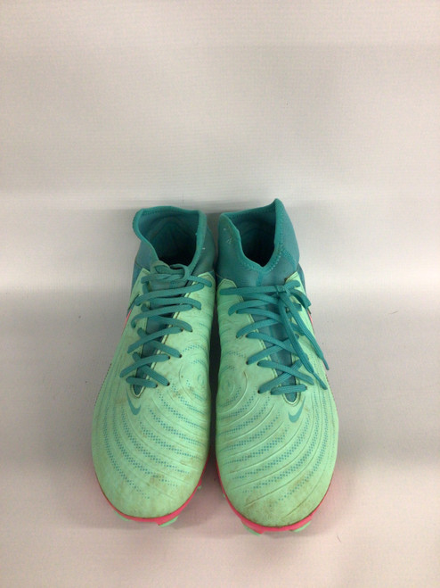 Vist Large View of Product Image Which is Used Nike Soccer Cleats Green Youth 09.0