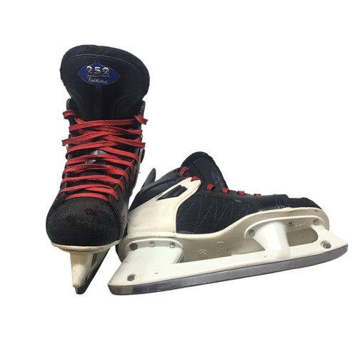Used CCM TACKS 252 Senior Hockey Skate Senior 6 Vist Large View of Product Image Which is Used CCM TACKS 252 Senior Hockey Skate Senior 6