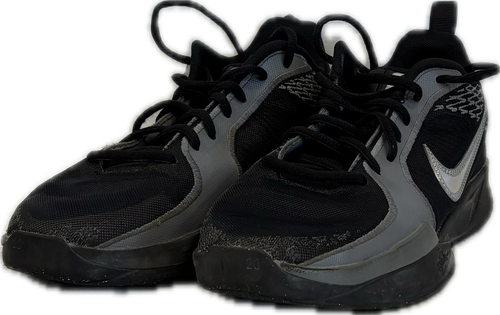 Used Nike SABRINA 2 Basketball Shoes W Black And Grey Youth 07.0 11894-S000038241 Vist Large View of Product Image Which is Used Nike SABRINA 2 Basketball Shoes W Black And Grey Youth 07.0