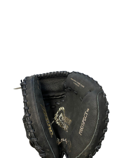 Vist Large View of Product Image Which is Used Mizuno GXC112 BB/SB Catchers RH Throw Black 31 1/2"