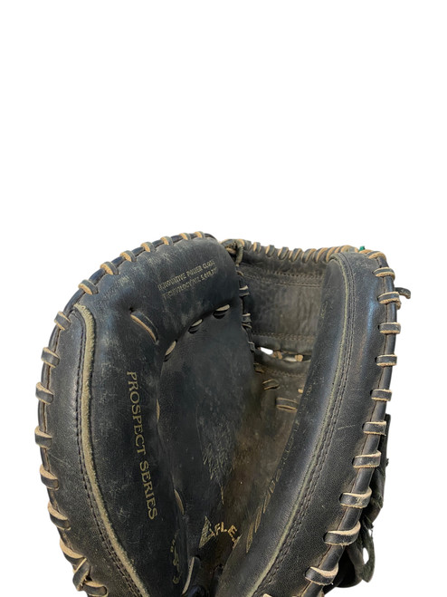 Vist Large View of Product Image Which is Used Mizuno GXC112 BB/SB Catchers LH Throw Black 31 1/2"