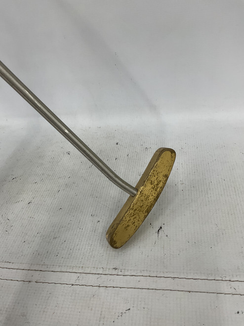 Used GOLD PUTTER Mens Putter RH 11871-S000023846 Vist Large View of Product Image Which is Used GOLD PUTTER Mens Putter RH
