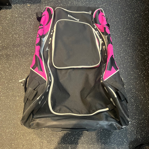 Vist Large View of Product Image Which is Used Grit Sr Hockey Wheeled Pink