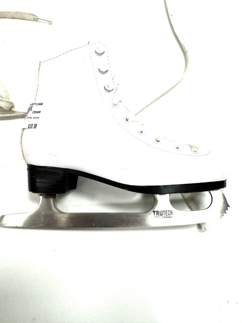 Vist Large View of Product Image Which is Used DBX FIGURE SKATES Girls Figure Skate White Junior 02