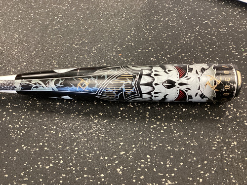 Vist Large View of Product Image Which is Used Demarini VDC12 BB/SB High School -3 Bat 31"