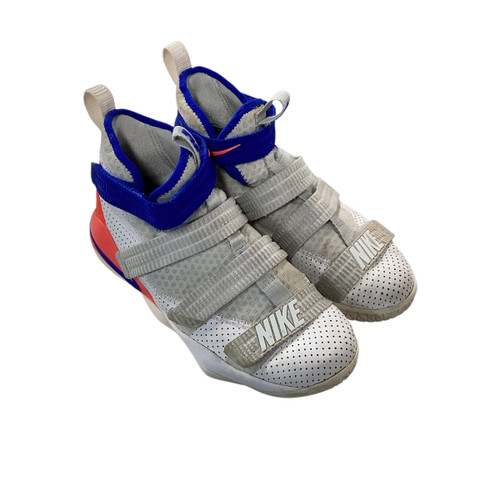 Vist Large View of Product Image Which is Used Nike LEBRON ZOOM SOLDIER Basketball Shoes Y White Youth 06.5