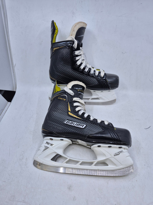 Used Bauer SUPREME IGNITE Junior Hockey Skate Junior 02.5 10589-S000421949 Vist Large View of Product Image Which is Used Bauer SUPREME IGNITE Junior Hockey Skate Junior 02.5