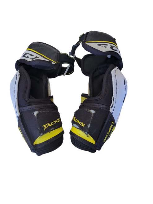 Vist Large View of Product Image Which is Used CCM SUPER TACKS 0906 Senior Elbow Pads MD