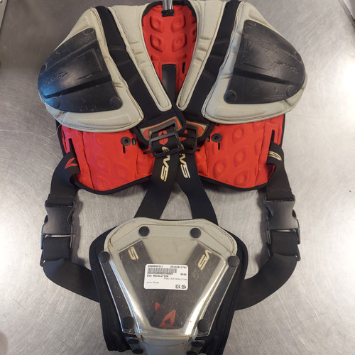 Vist Large View of Product Image Which is Used EVS REVOLUTION Mens Roost Protector Black