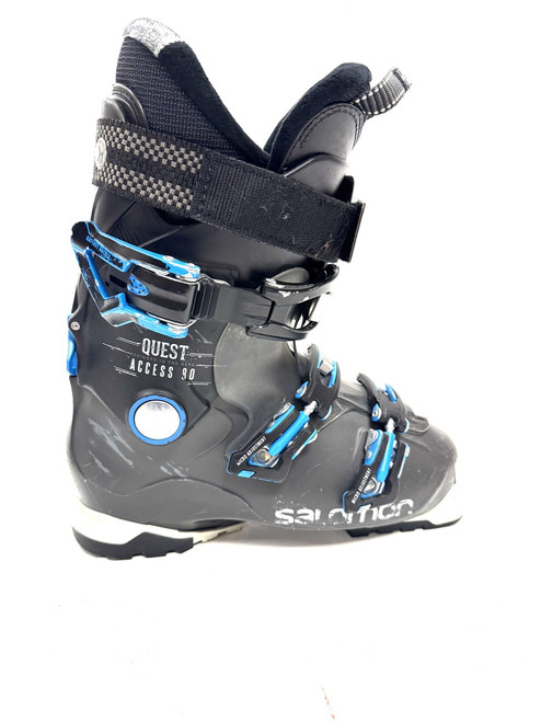 Used Salomon QUEST Boys DH Ski Boot Black 250 MP - M07 - W08 11860-S000300289 Vist Large View of Product Image Which is Used Salomon QUEST Boys DH Ski Boot Black 250 MP - M07 - W08