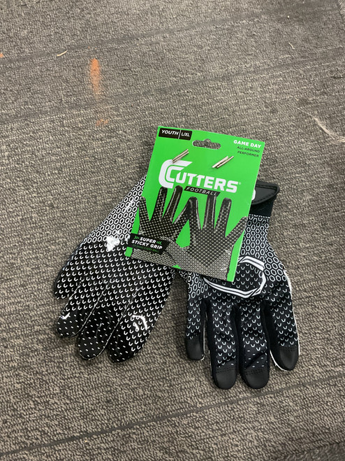 Used Cutters GAME DAY FB Gloves Black L/XL 11614-S000224503 Vist Large View of Product Image Which is Used Cutters GAME DAY FB Gloves Black L/XL