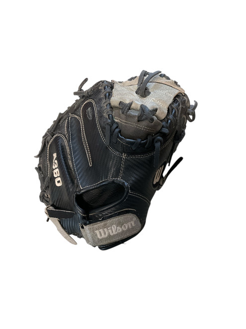 Vist Large View of Product Image Which is Used Wilson A360 BB/SB Catchers RH Throw None 31 1/2"