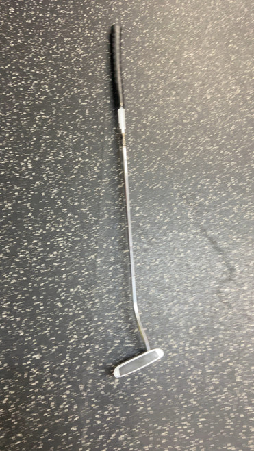 Vist Large View of Product Image Which is Used Odyssey DUAL FORCE ROSSIE 1 Mens Putter RH