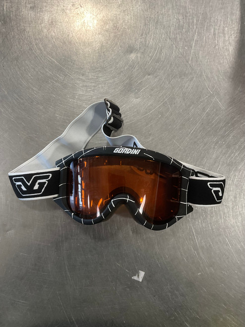 Vist Large View of Product Image Which is Used Gordini Snow Goggles Adult Black
