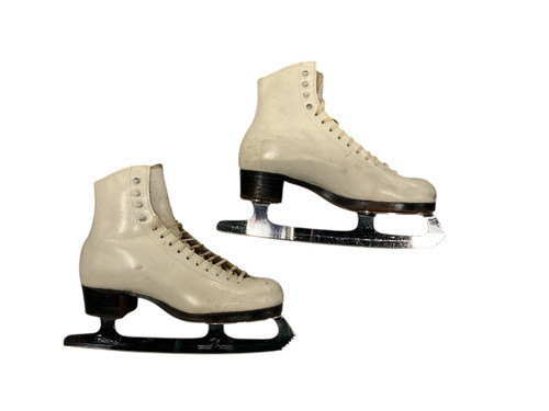 Vist Large View of Product Image Which is Used Riedell FS WomensFigure Skate None Senior 5