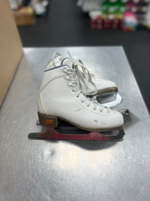 Vist Large View of Product Image Which is Used Riedell SPARKLE Girls Figure Skate Purple Junior 03