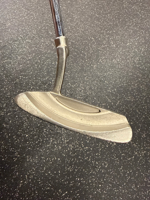 Vist Large View of Product Image Which is Used Mizuno 0805 Mens Putter RH