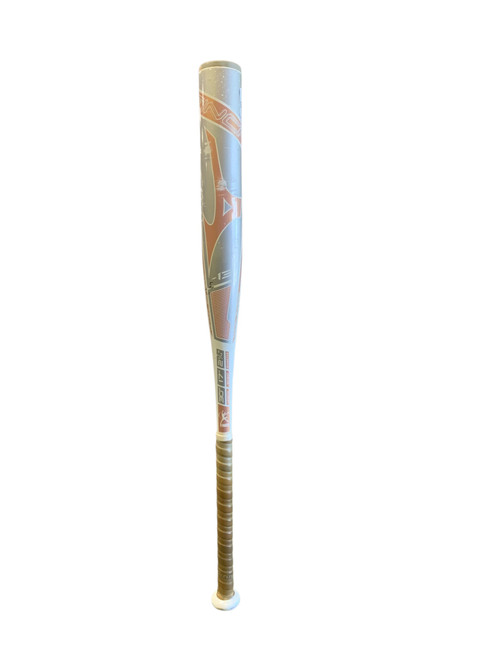 Vist Large View of Product Image Which is Used Mizuno FINCH Fastpitch Bat 30"