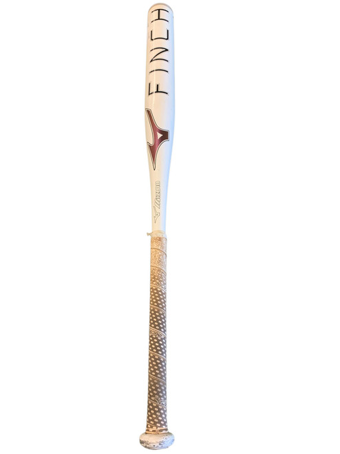 Vist Large View of Product Image Which is Used Mizuno FINCH Fastpitch Bat 31"
