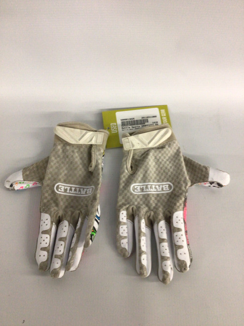 Vist Large View of Product Image Which is Used battle graffiti gloves 