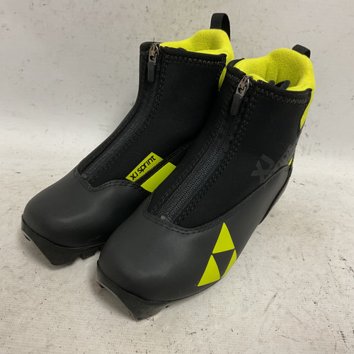 Vist Large View of Product Image Which is Used Fischer XJ SPRINT Boys NNN XC Ski Boots Black W 05-05.5 / JR 03.5-04