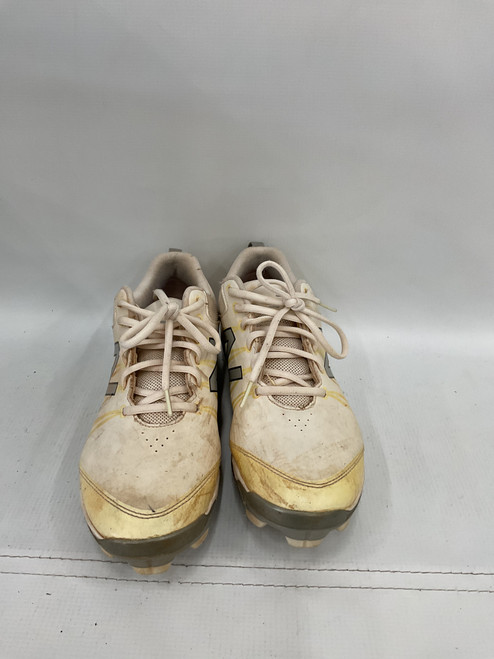 Vist Large View of Product Image Which is Used New Balance BASEBALL CLEATS BB/SB Cleats White Senior 9