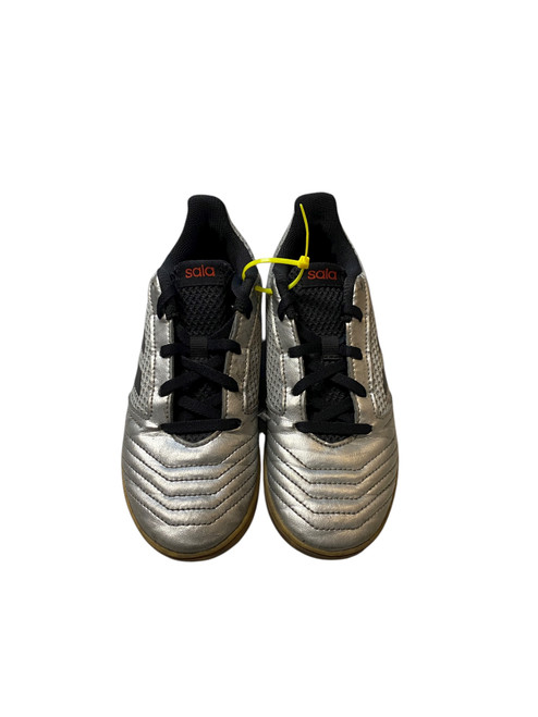 Vist Large View of Product Image Which is Used Adidas Soccer Indoor Shoes Grey Junior 03