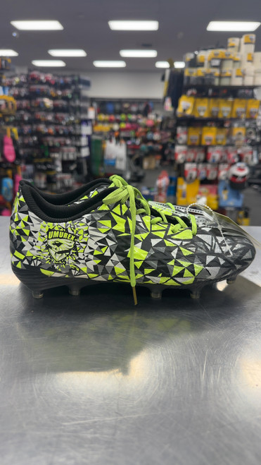Vist Large View of Product Image Which is Used UMUERX SOCCER CLEATS Soccer Cleats Black Junior 04.5