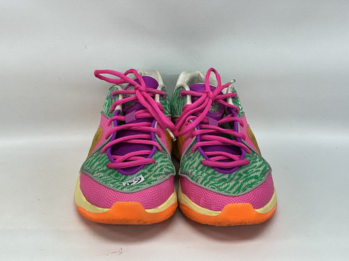 Vist Large View of Product Image Which is Used Nike Basketball Shoes M Turquoise And Purple Senior 10.5