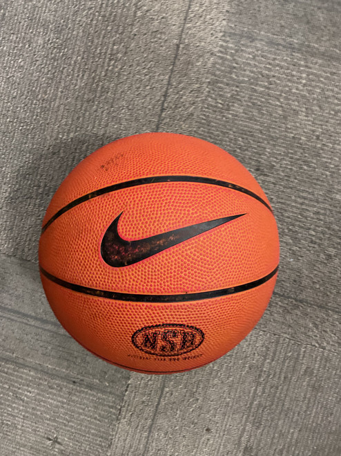 Vist Large View of Product Image Which is Used Nike Basketball Adult Outdoor