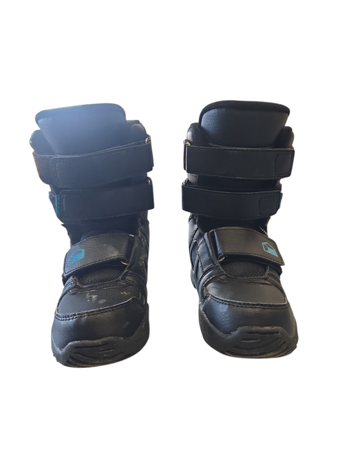 Vist Large View of Product Image Which is Used Liquid SB BOOT Boys Snowboard Boots Black Junior 04