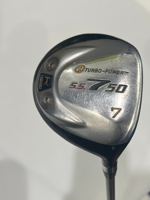 Vist Large View of Product Image Which is Men’s Right Hand Fairway Wood