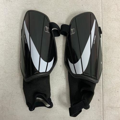 Vist Large View of Product Image Which is Used Nike Soccer Shin Guards Adult Black LG