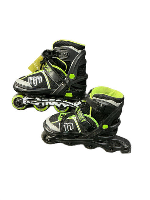 Vist Large View of Product Image Which is Used Mongoose MONGOOSE INLINE SKATES Racing Inline Skates Black Youth 09.5