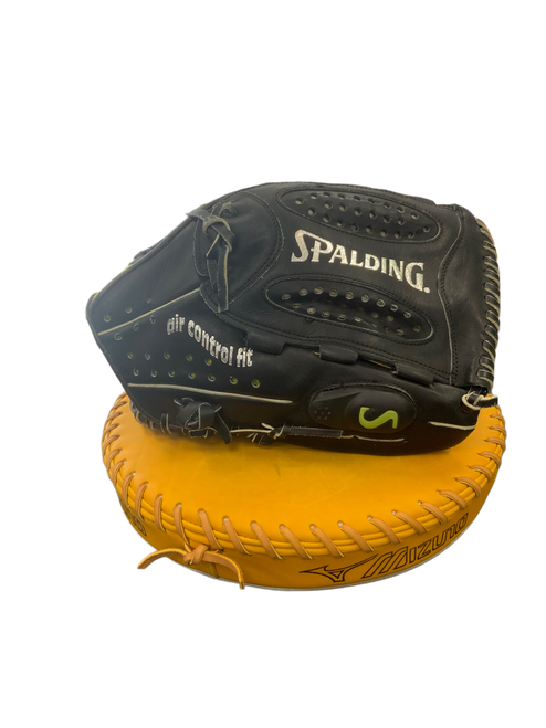 Vist Large View of Product Image Which is Used Spalding AIR FLEX BB/SB Glove RH Throw Black 13 1/2"