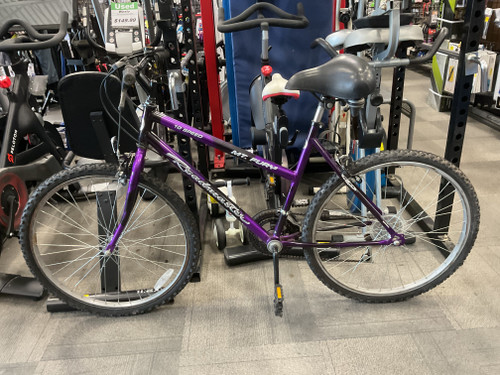 Vist Large View of Product Image Which is Used Roadmaster MT FURY Mountain Bike Womens Purple 43-47cm - 17-18" - MD Frame