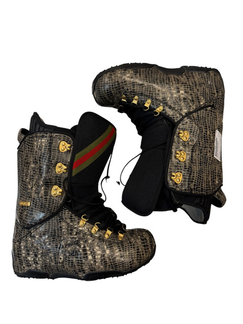 Vist Large View of Product Image Which is Used Forum JP WALKER Mens Snowboard Boots Snake And Black Senior 9