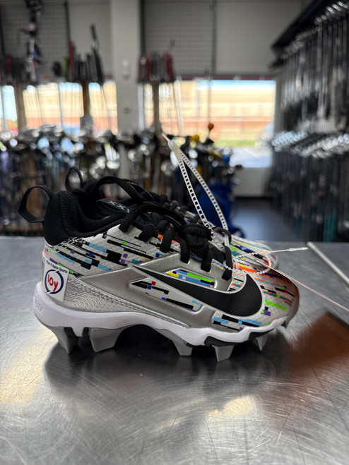 Vist Large View of Product Image Which is Nike ALPHA MENANCE 4 BG SHARK Youth FB Cleats Grey Youth 10.0