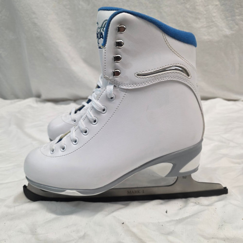Vist Large View of Product Image Which is New Jackson ULTIMA SOFT SKATE WomensFigure Skate White Senior 7