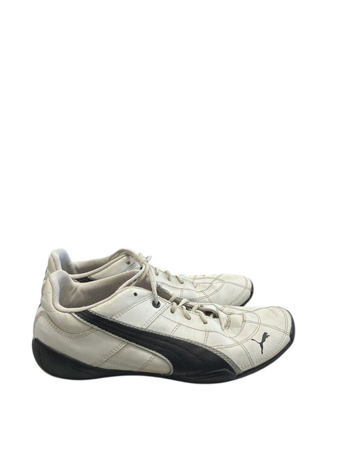 Vist Large View of Product Image Which is Used Puma Soccer Indoor Shoes White Junior 05