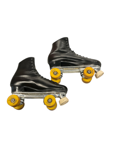 Vist Large View of Product Image Which is Used DOMINION CANADA QUAD Senior Roller Quad Skates Black Senior 11