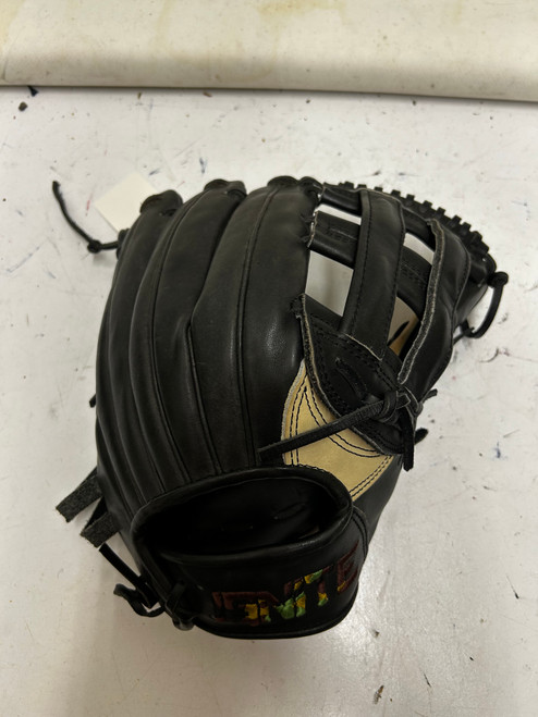 Vist Large View of Product Image Which is Used IGNITE BASEBALL GLOVE BB/SB Glove RH Throw Black 13"