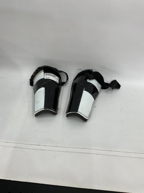 Vist Large View of Product Image Which is Used Nike Soccer Shin Guards Adult Black LG