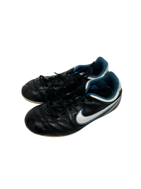 Vist Large View of Product Image Which is Used Nike Tiempo Yth 13.5 Soccer Cleats